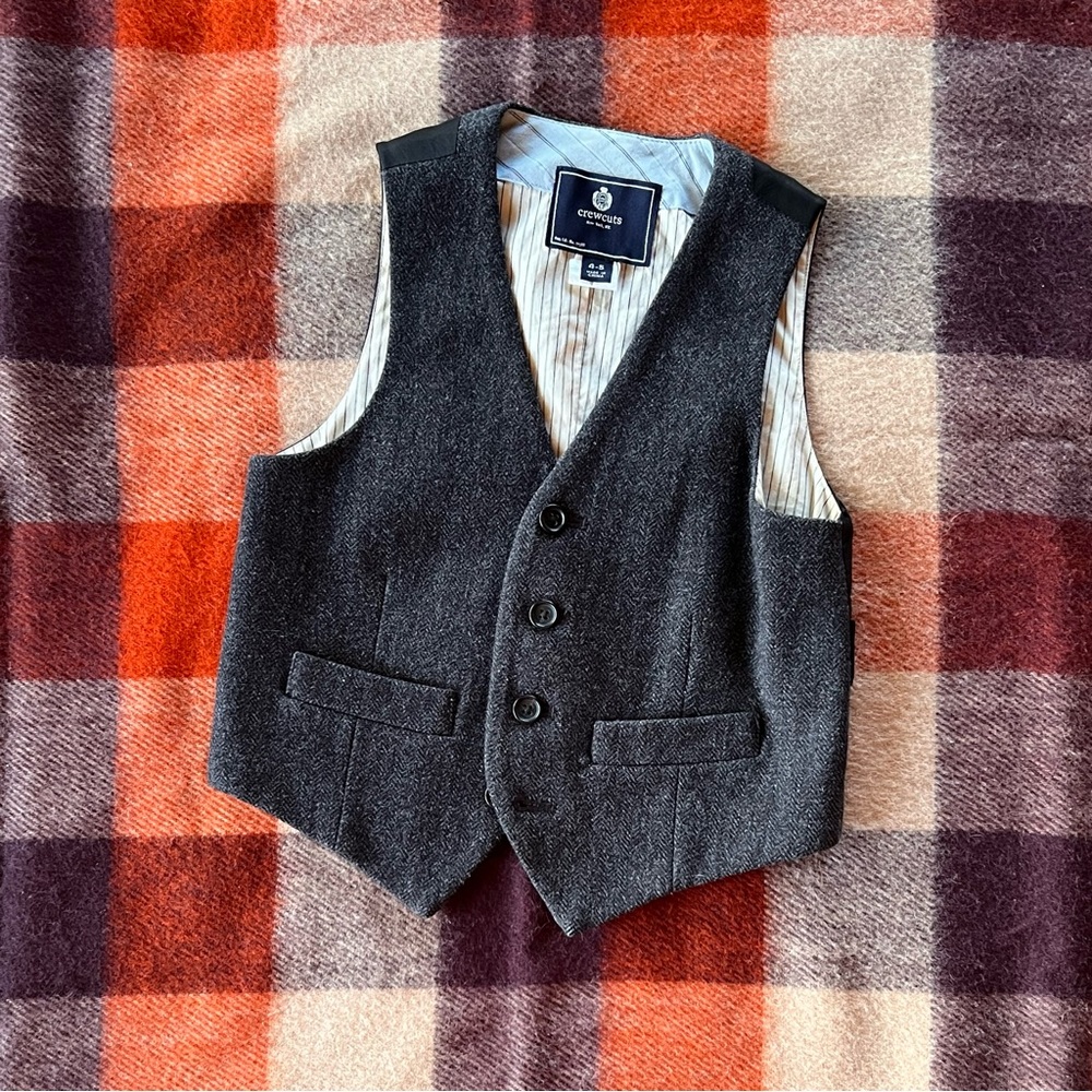 CrewCuts Darkest Grey Tweed Wool Vest kiddo size 4-5